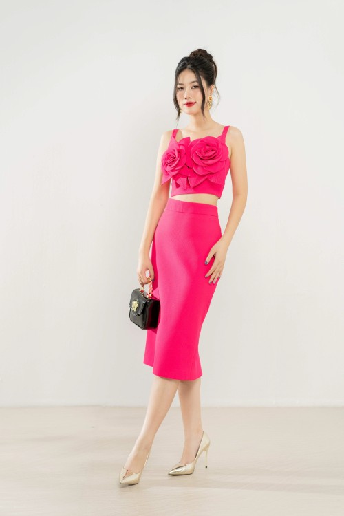 Sixdo Magenta Sheath Midi Raw Skirt